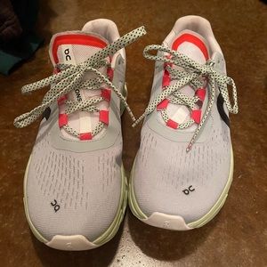 Glacier | Meadow On Clouds— CloudMonster. Size 8.5